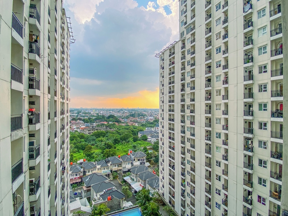 Good Studio Room at Cinere Resort Apartment