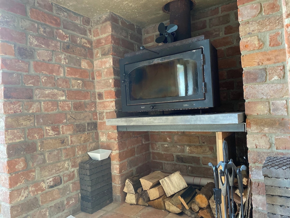 Guys Head Cottage