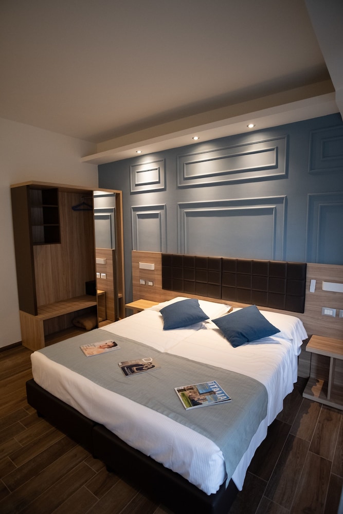 Boutique Stop and Sea Guesthouse