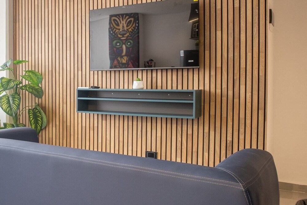 Comfy Aparta-suite Stadio Rosa Negra