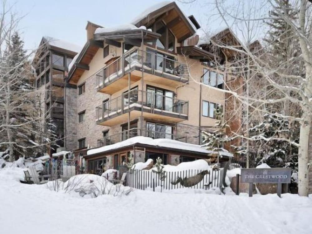 Snowmass Village 3 Bedroom Deluxe at Crestwood view 2