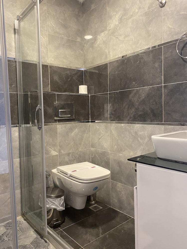 Spinel Hotel - Image 69