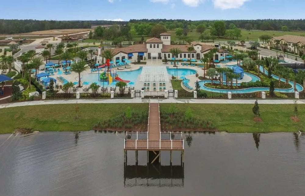 Villa Near Disney Themed Luxury 5Bd With Pool