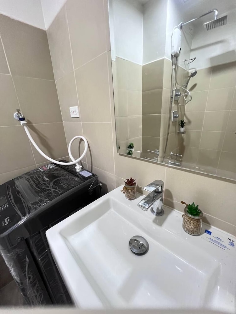 SHORE 3 RESIDENCES
