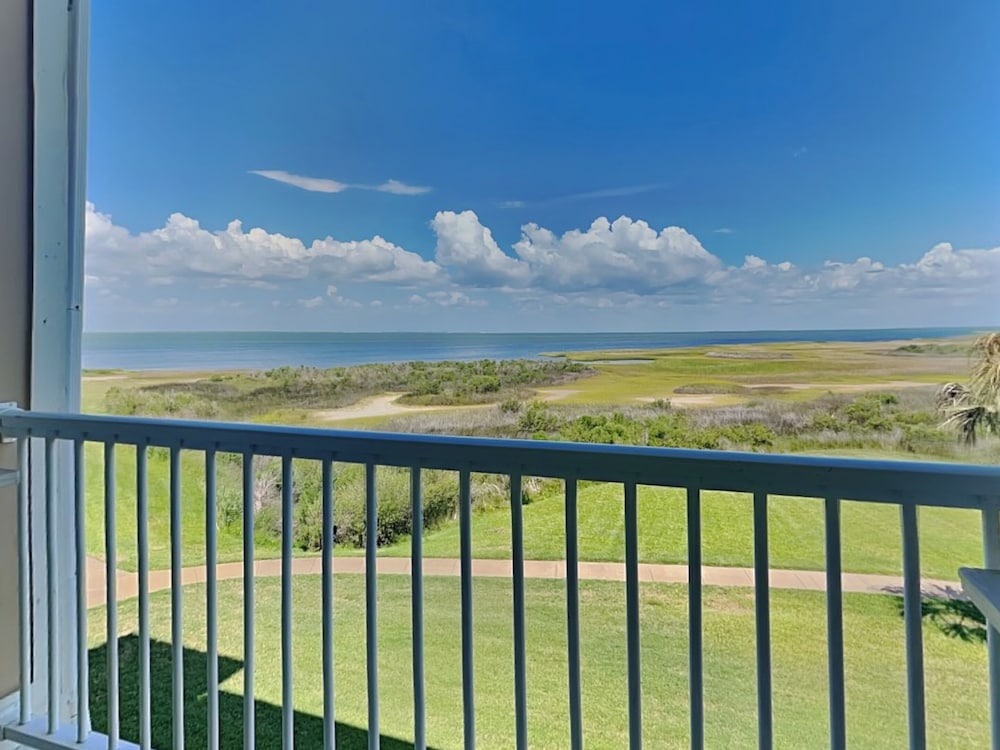 Sealavie by Ryson Vacation Rentals