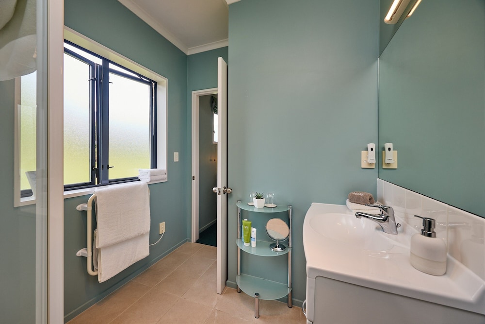 Awatea Country B&B