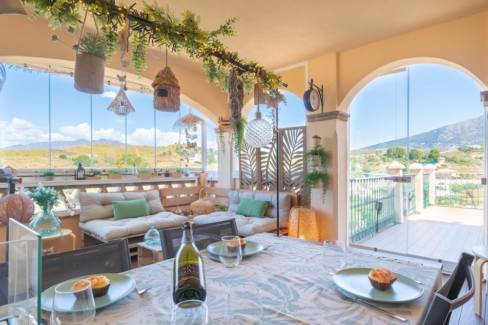 Mijas Golf Boutique Apartment - Golf & Leisure