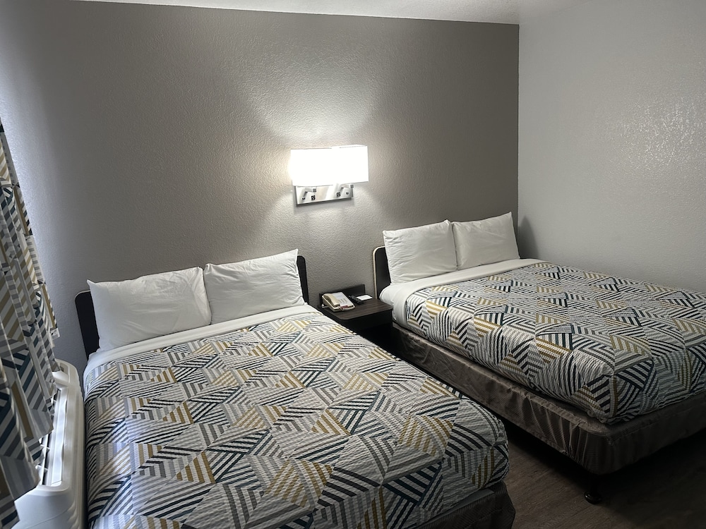 Motel 6 Grants, NM