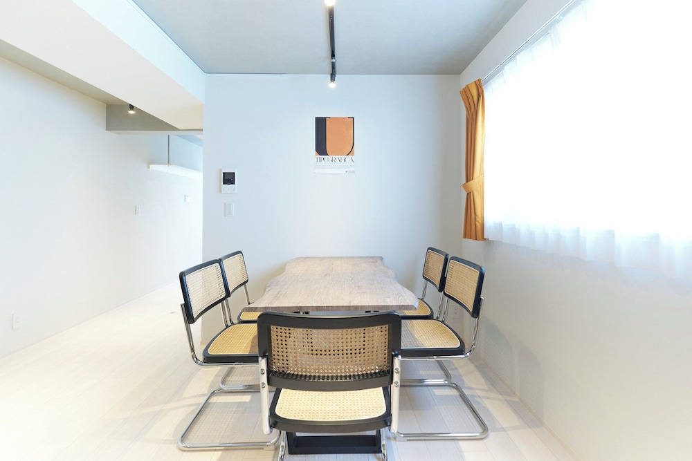 River Residence BOTAN by Tranova