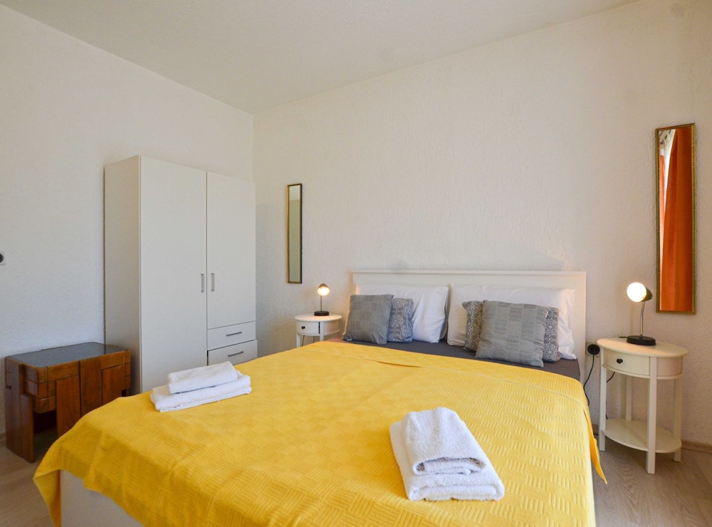 Classic and Elegant Rovinj Apartments With Balcony