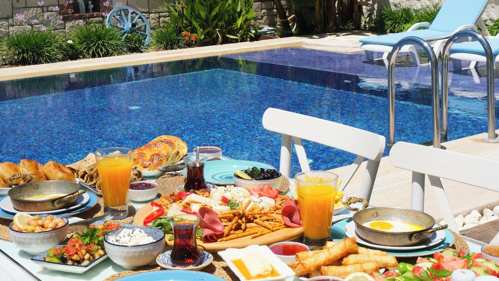 Lavinia Garden Alaçatı - Image 69