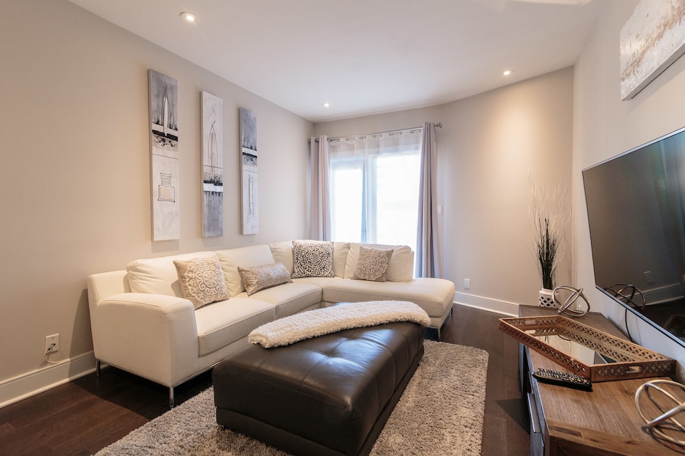 Parc Avenue Lofts