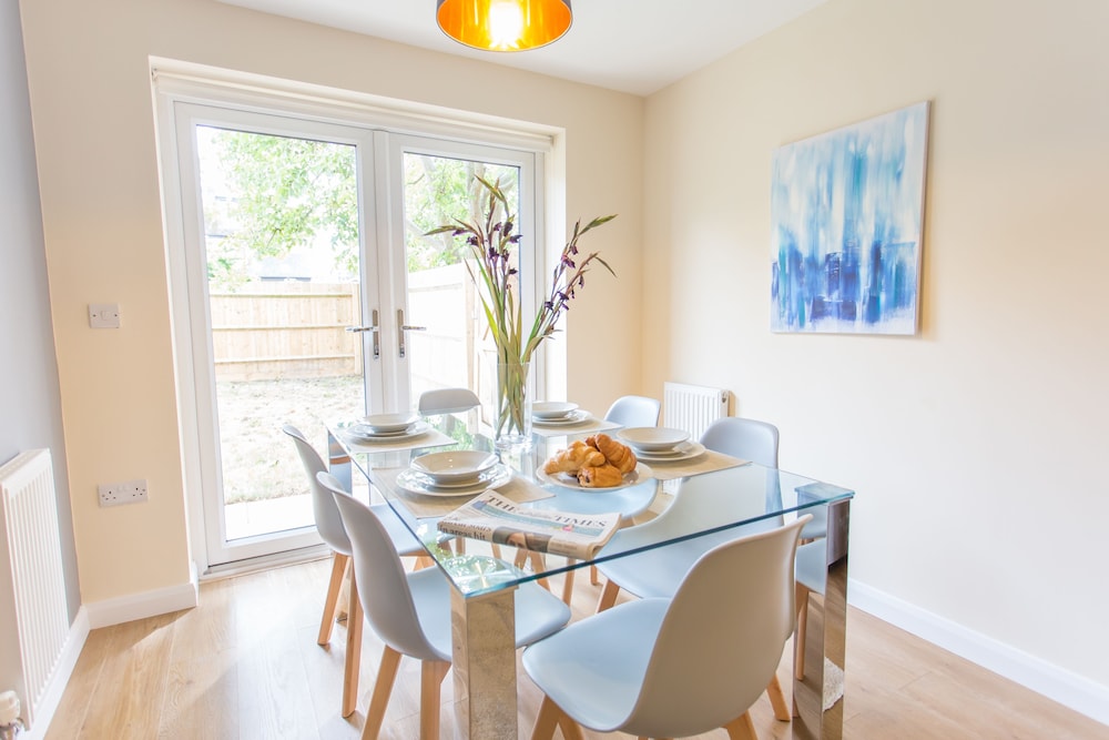 Oxford Vacations - Razia Apartments - Property Image 75
