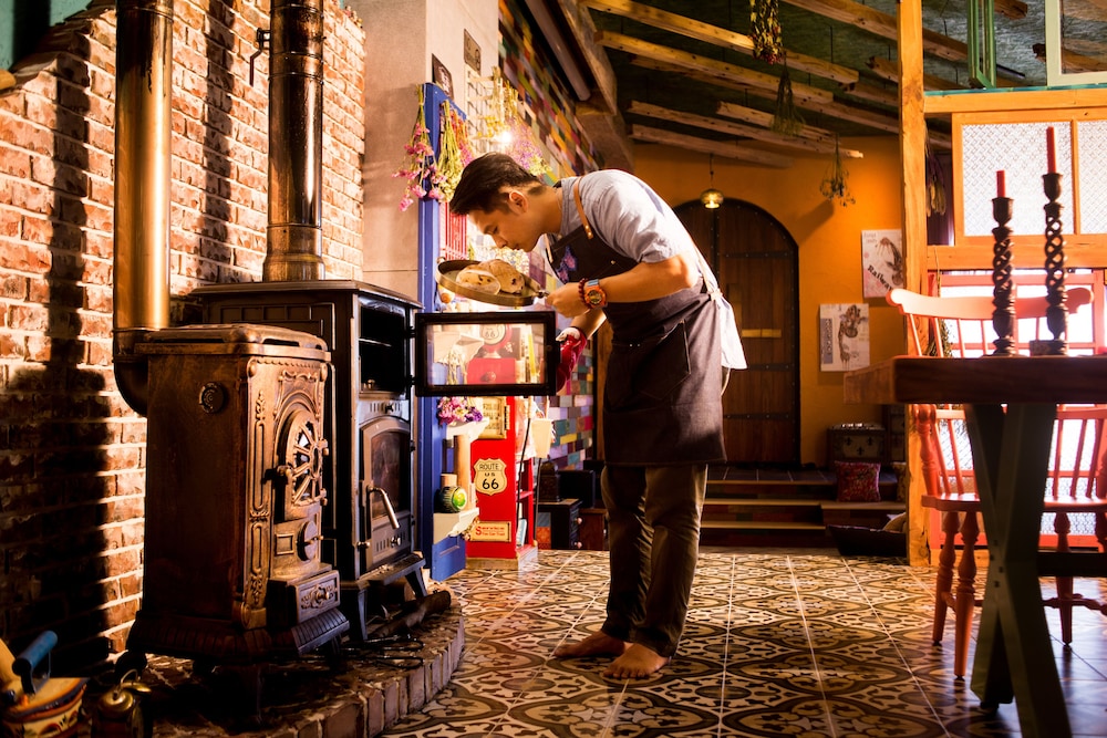 Fly Inn Yilan