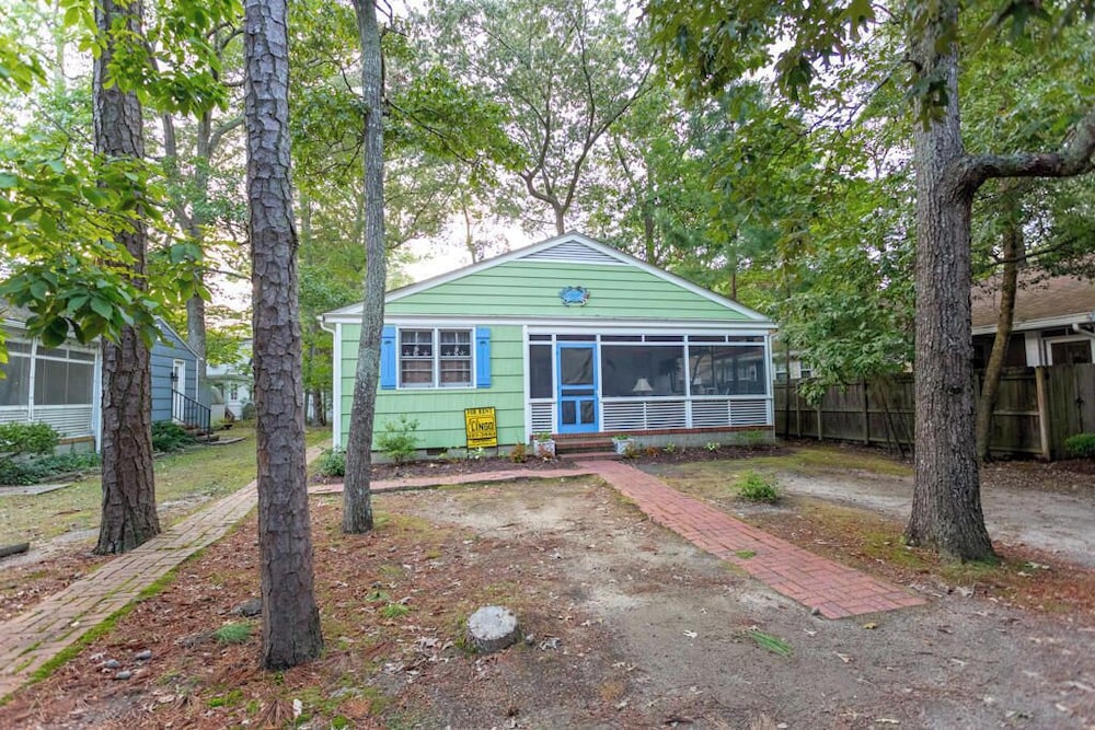 Columbia Avenue 121