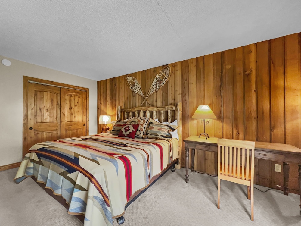 SkyRun Copper Mountain Resort Vacation Lodging