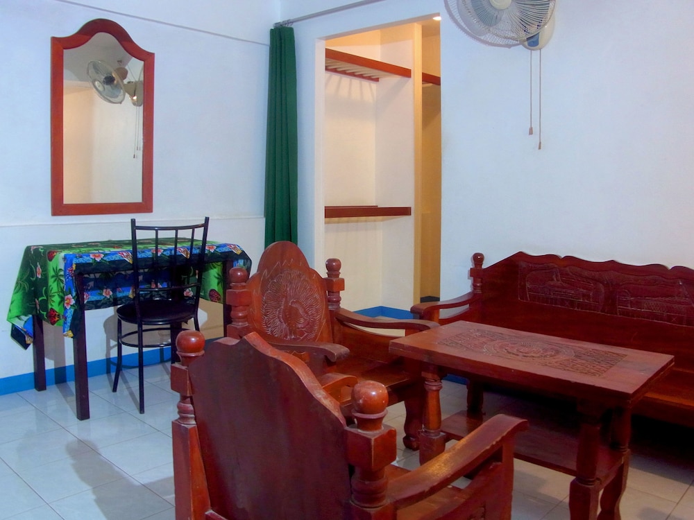Niku Guesthouse