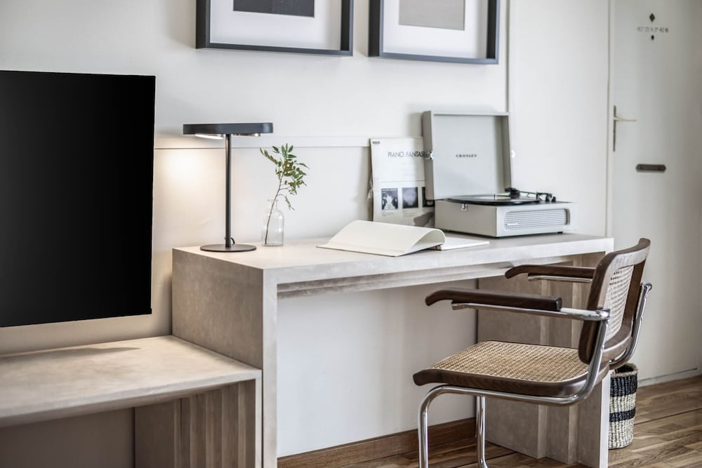 Minore - 1 Bedroom Penthouse and Terrace in Chueca