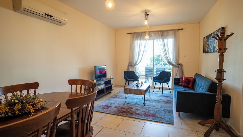 Sunrise 2 Bedroom Paralimni - Newly Furnished