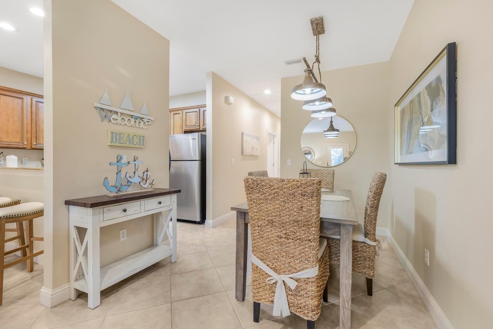 Laguna Breeze C