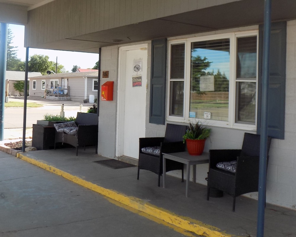Dighton Inn