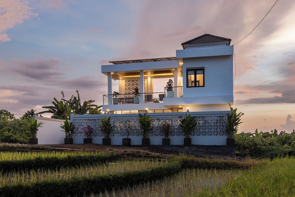Laid Back Villa