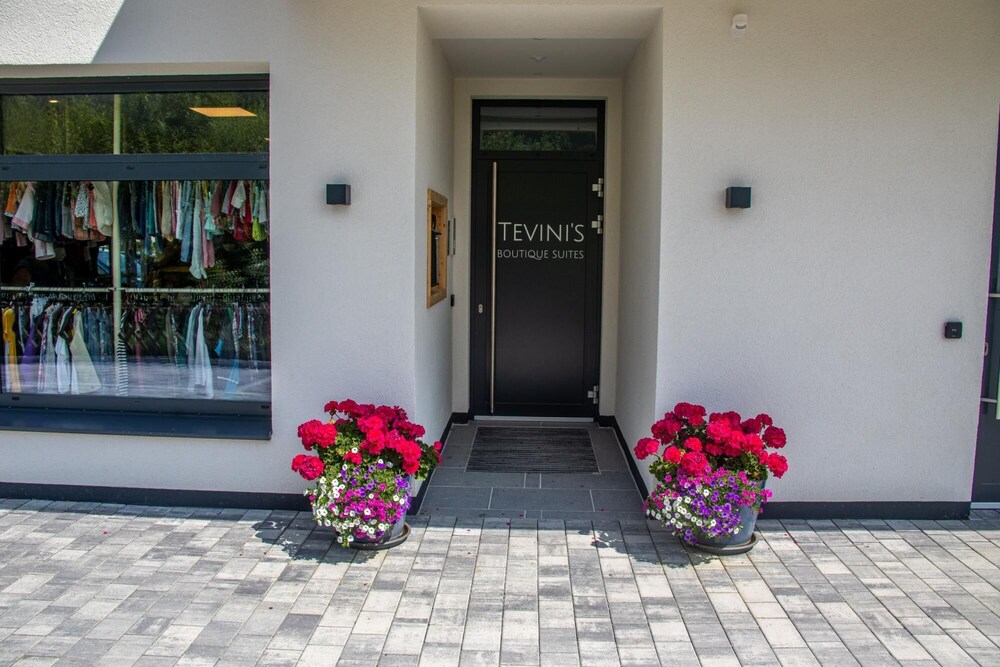 Tevini Boutique Suites - Apartment Air