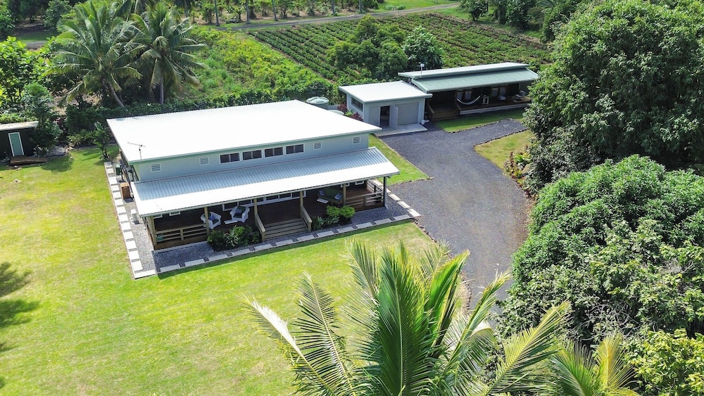 Amori Villa & Cabin