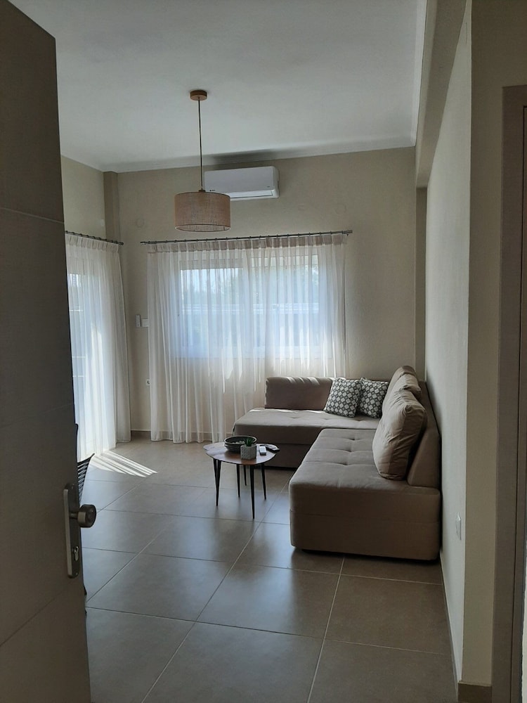 Castello Apartments