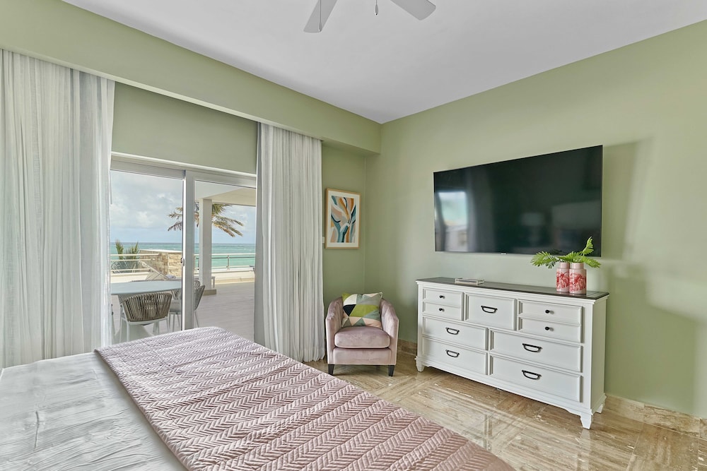 Costa Atlantica Beach Condos