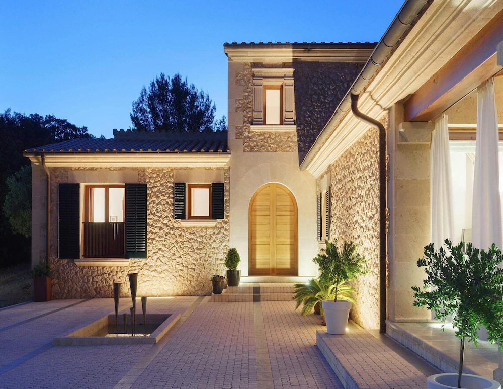 Nice Villa Near Golf of Pollensa