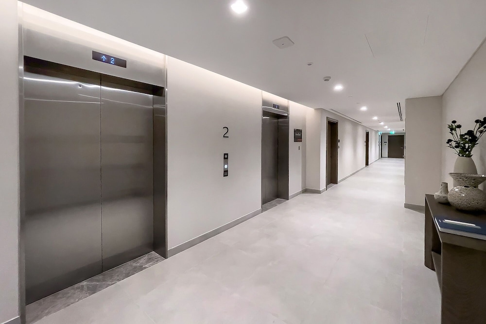 Wonderful Apartments in Icon Bay