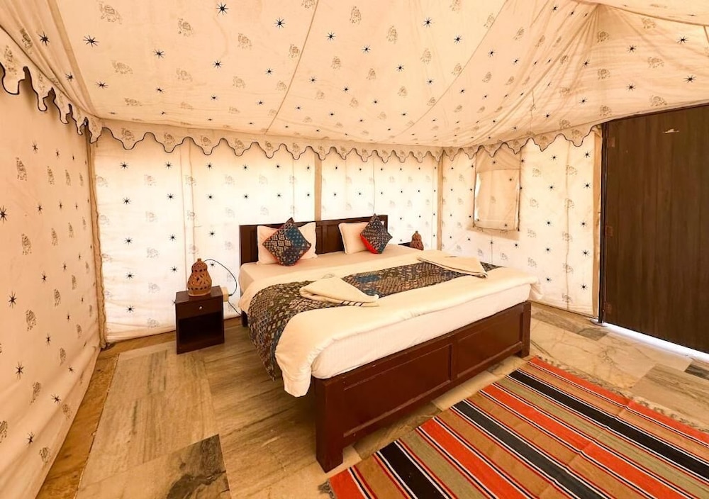 barna dersert camp jaisalmer