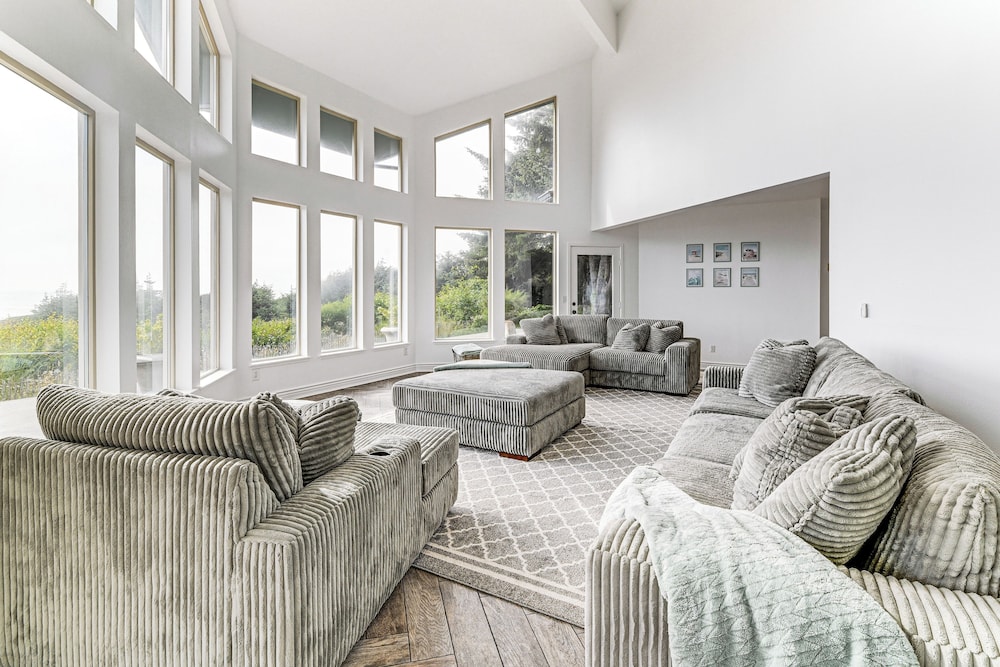 3-acre Property: Beachfront Home in Smith River!