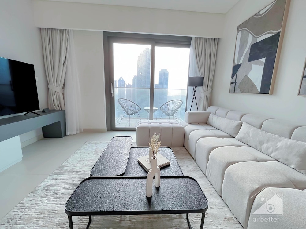 Burj Crown Luxury 2bedroom Balcony & View