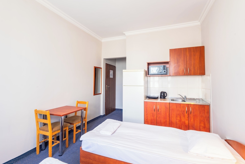 Noclegi Stadion Bed & Breakfast