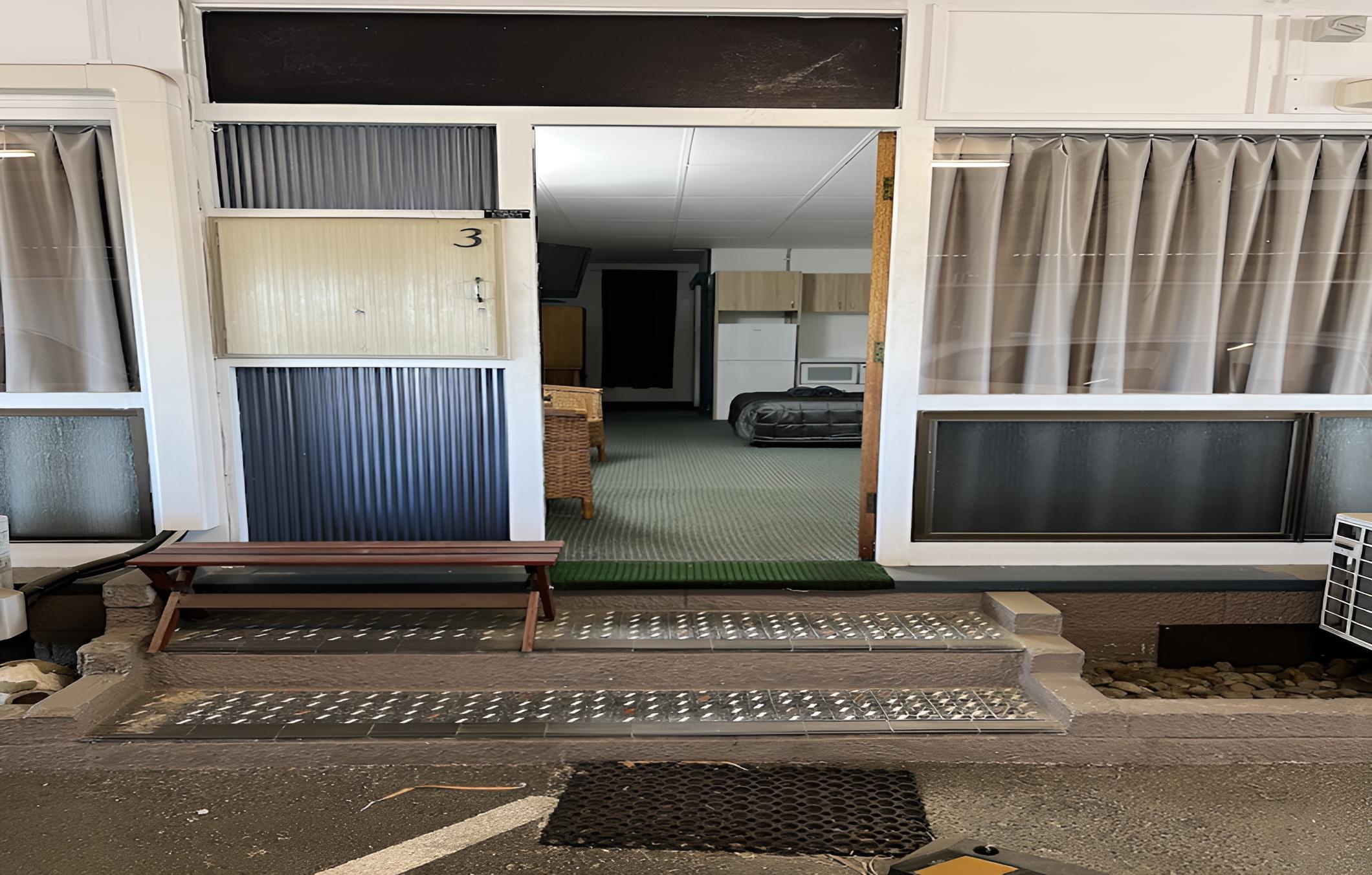 City Gates Motel