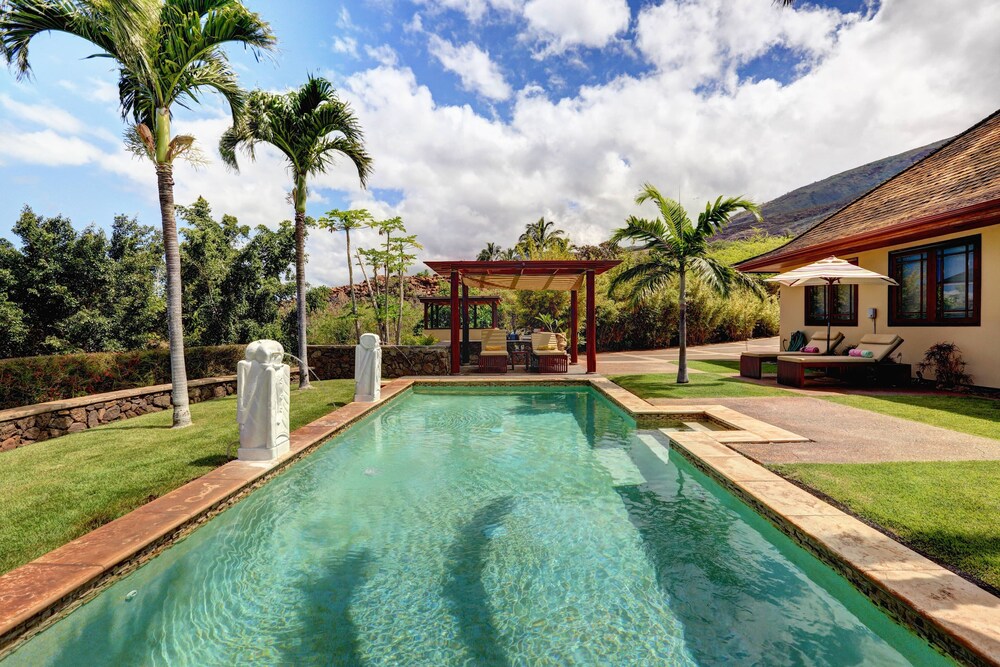 Aloha Spirit Maui 2 Bedroom Home by RedAwning - Image 2