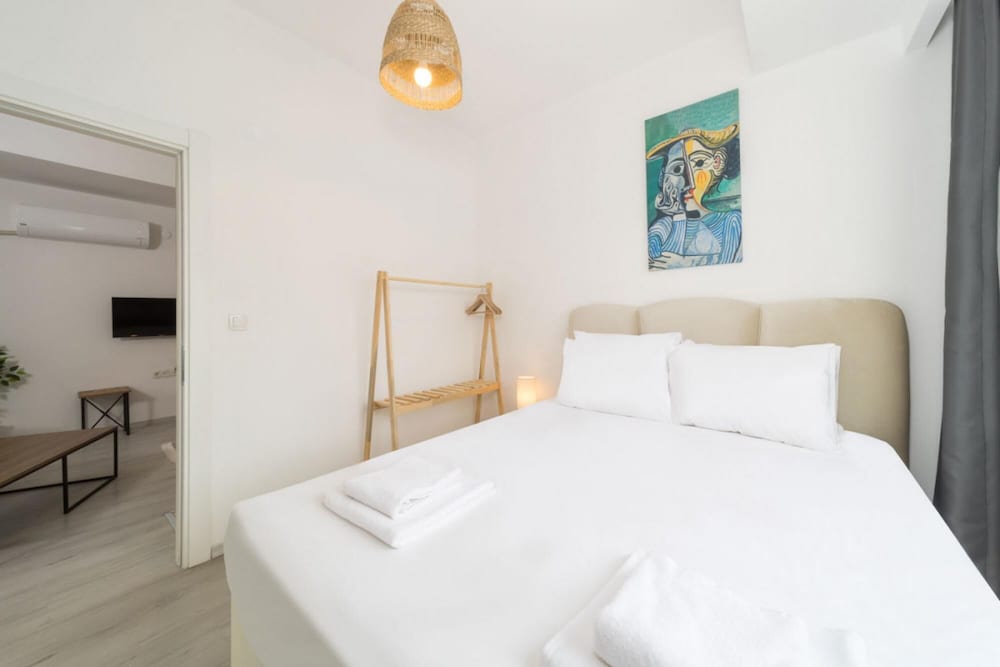 Cozy and Modern Apartment in Muratpasa Antalya