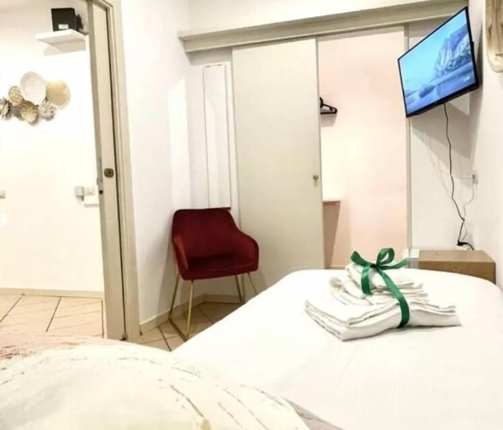 BARI ROOMS Abate Gimma