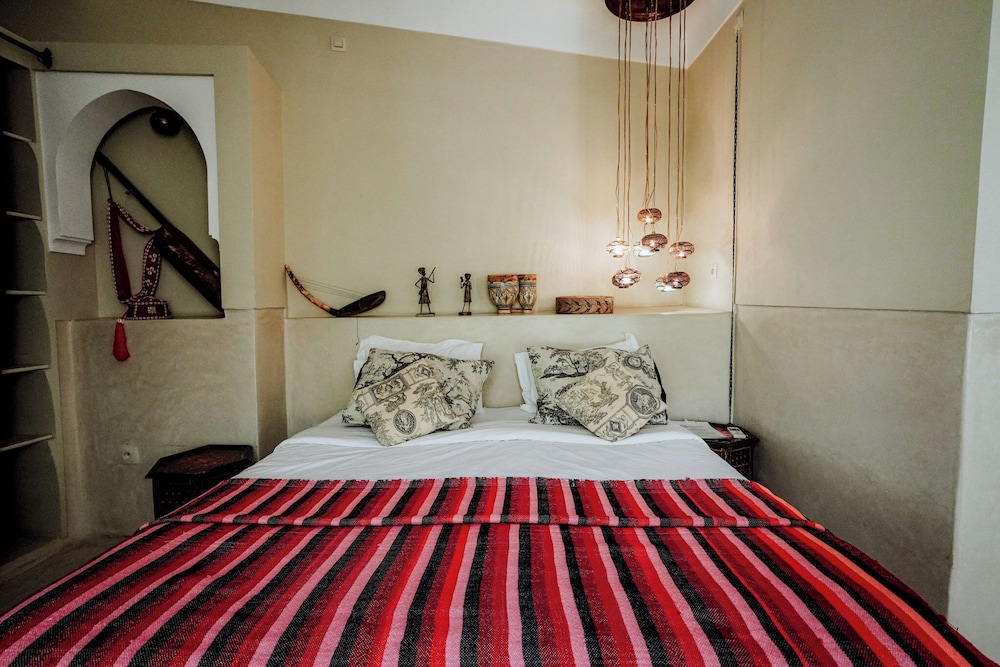 Riad dar ayur