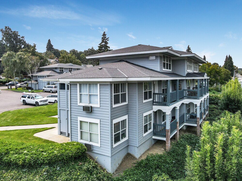 Hood River Vacation Rentals