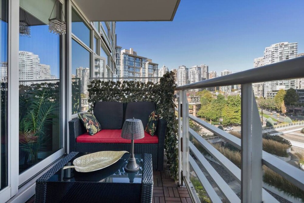 View of Water Pool Hot Tub Gym Steam Rm 2 Bdrm 2 Bath 24 Concierge Steps to Seawall