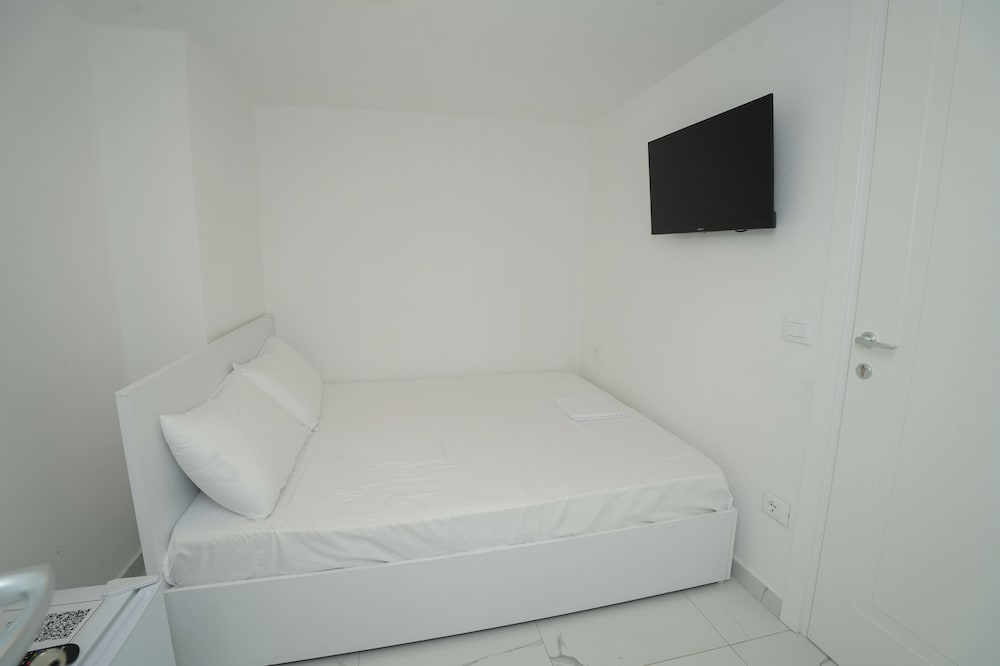 Enles Hotel