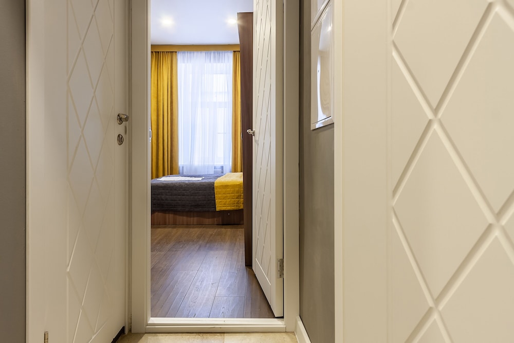Apartment Democrat Nevsky 130 view 4