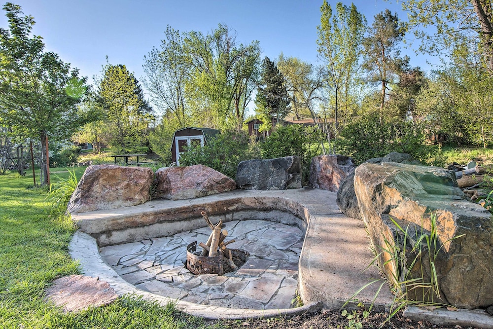 Modern Creekside Home: 9 Mi to Downtown Denver - Property Image 10