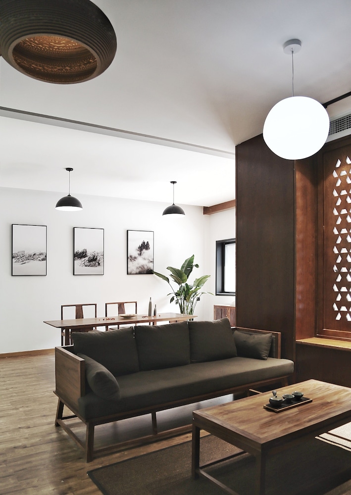 GoNative Boutique House Bamboo Whisper