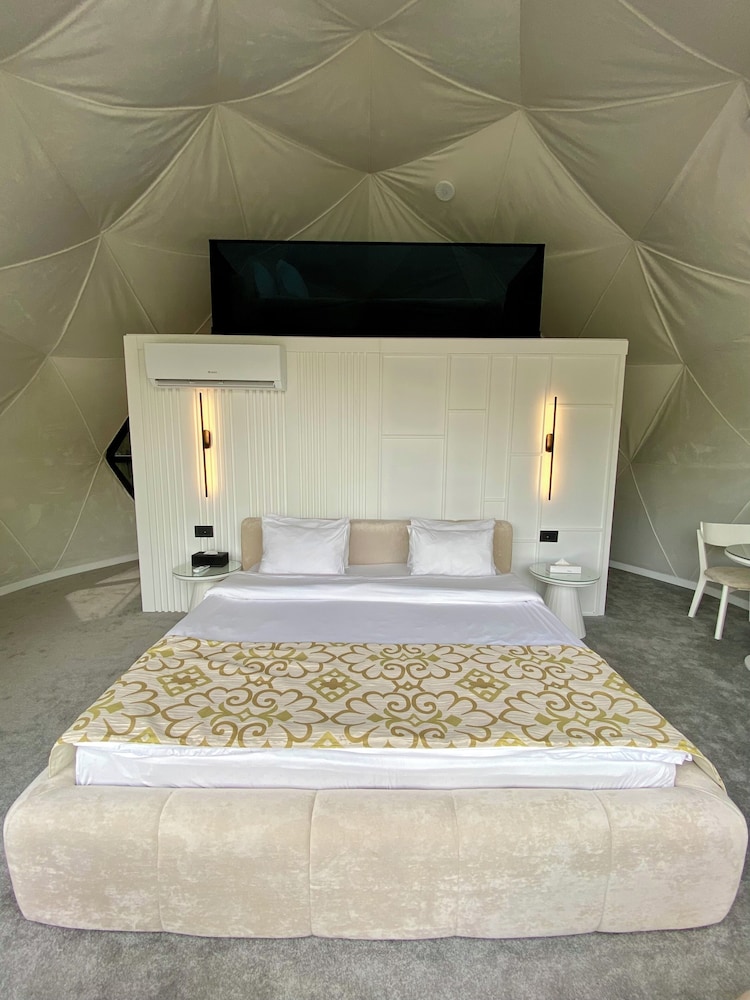 Gabala Glamping Park Resort