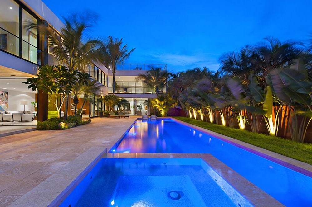 6 Bedroom Homes in Miami Beach by TMG - Image 4