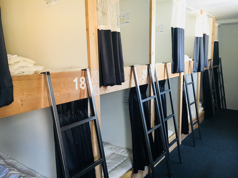 Santiago Guesthouse Hiroshima – Hostel